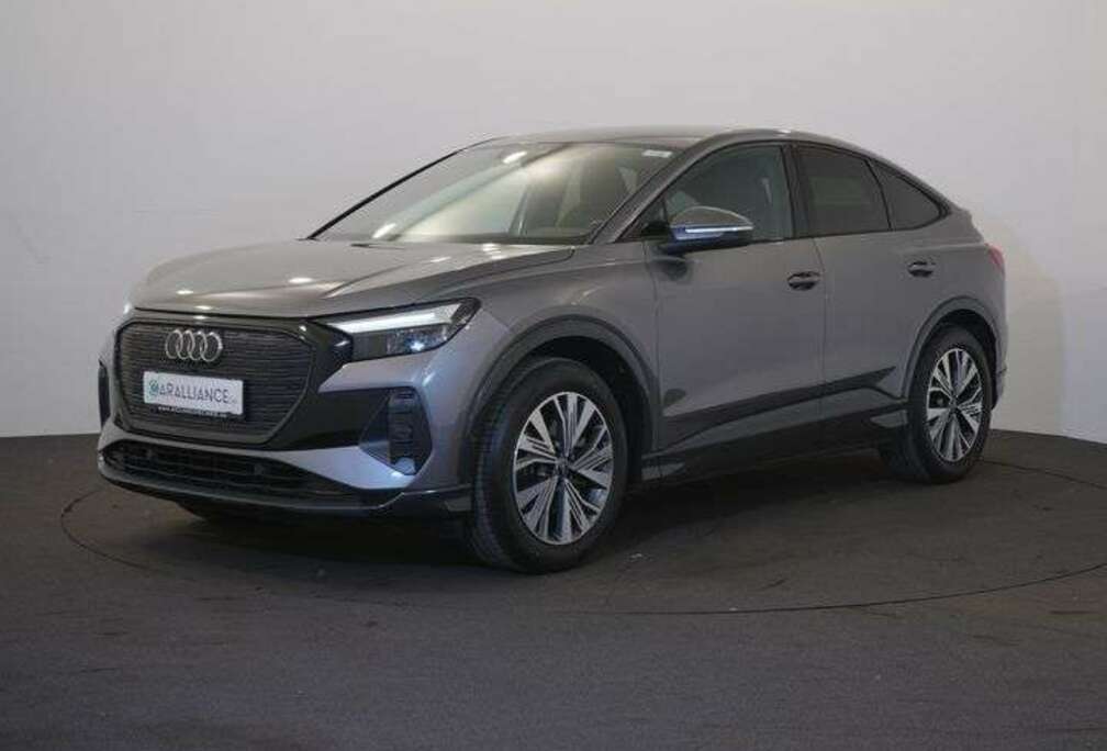 Audi Advanced 82 kwh|PackStyleNoir|APP-Connect|Navi|JA19\