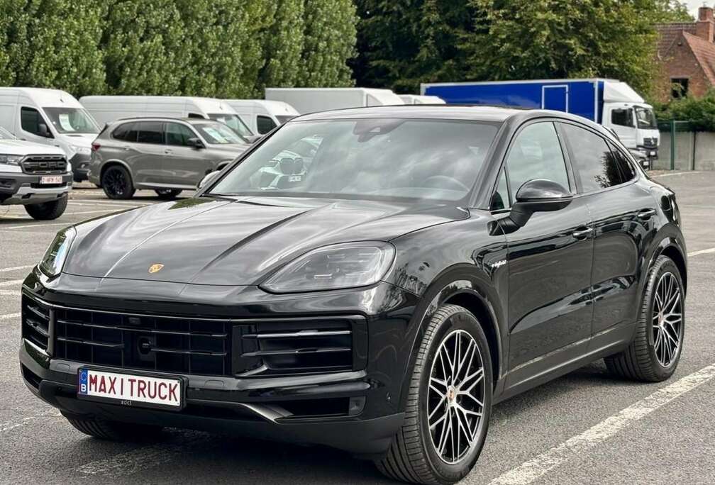 Porsche Coupe Hybrid - 103.500€ - Leasing 1.736€/M