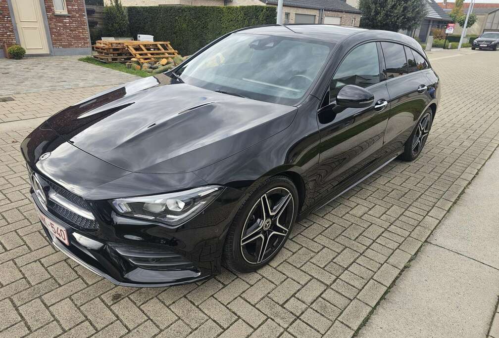 Mercedes-Benz Shooting Brake 7G-DCT AMG Line