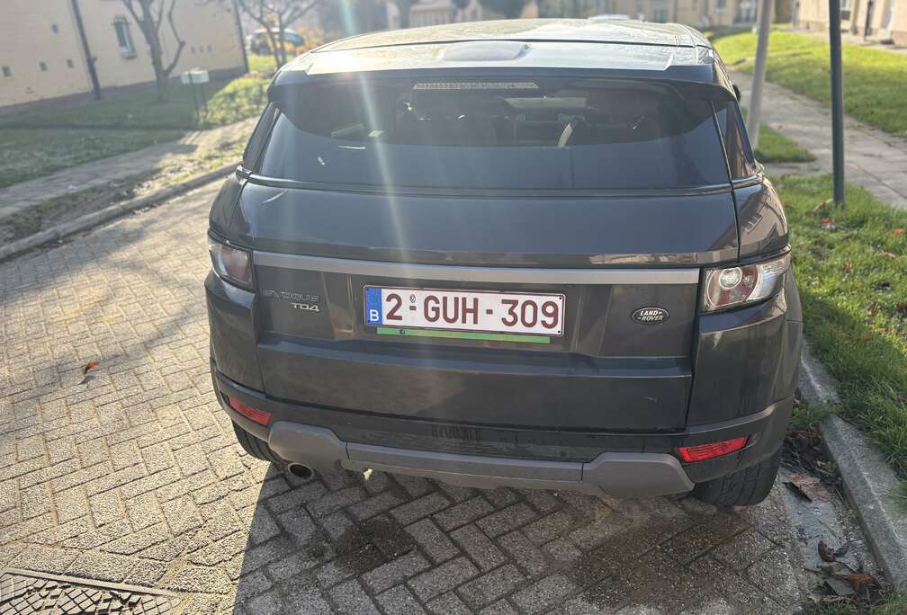 Land Rover 2.2 TD4 4WD Dynamic