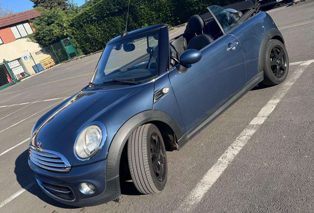 MINI Mini Cabriolet 1.6i Cooper
