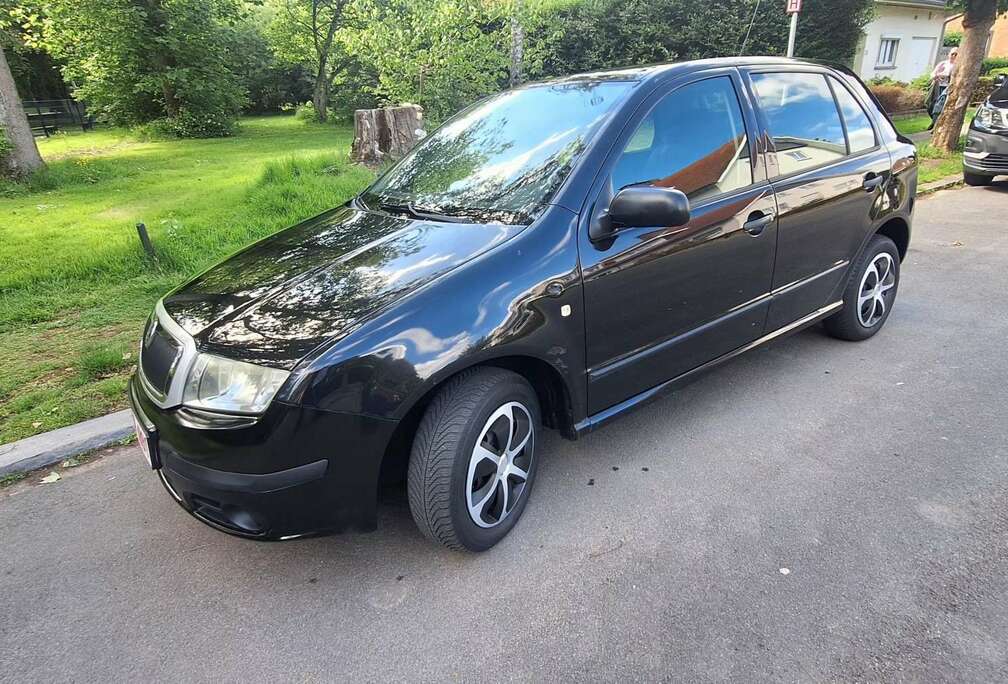 Skoda 1.2i 12v Classic  avec c.t o.k pour immat...