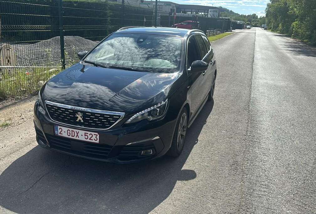 Peugeot SW BlueHDi 130ch S&S BVM6 GT Line