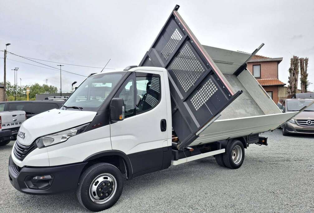 Iveco 35C18 Tri benne