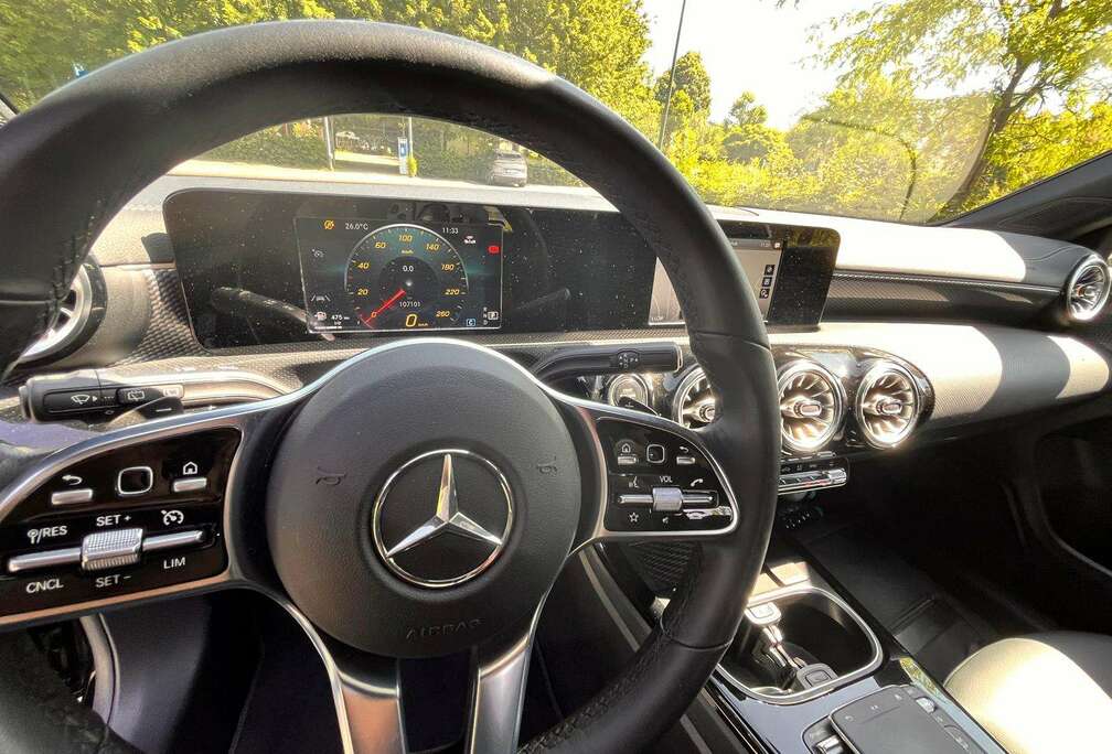 Mercedes-Benz CLA 200 d 4-Matic Luxury Line
