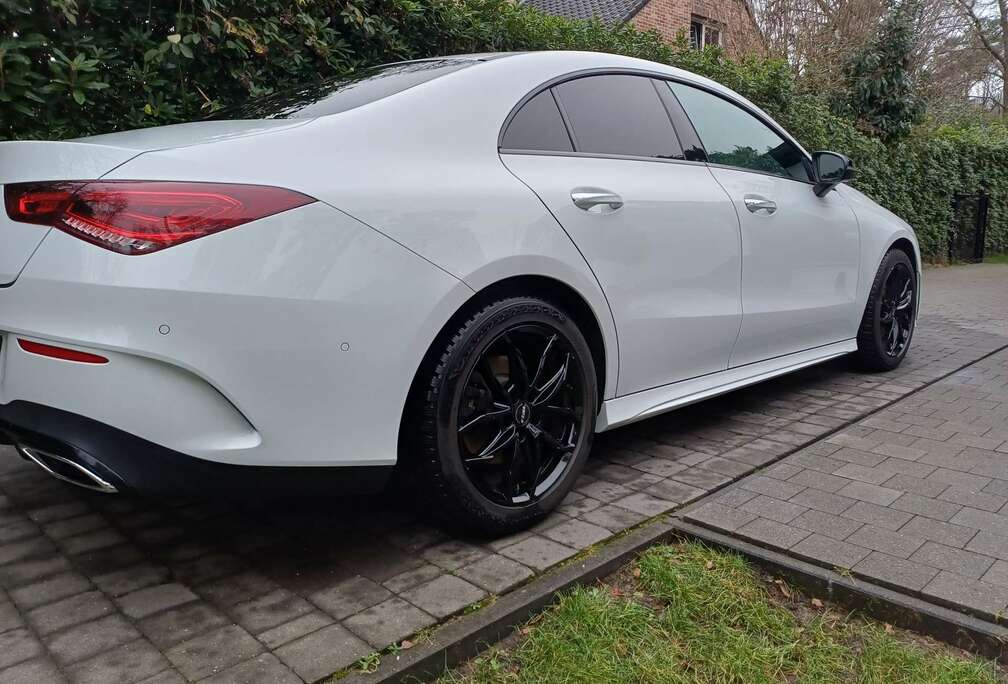 Mercedes-Benz 7G-DCT AMG Line