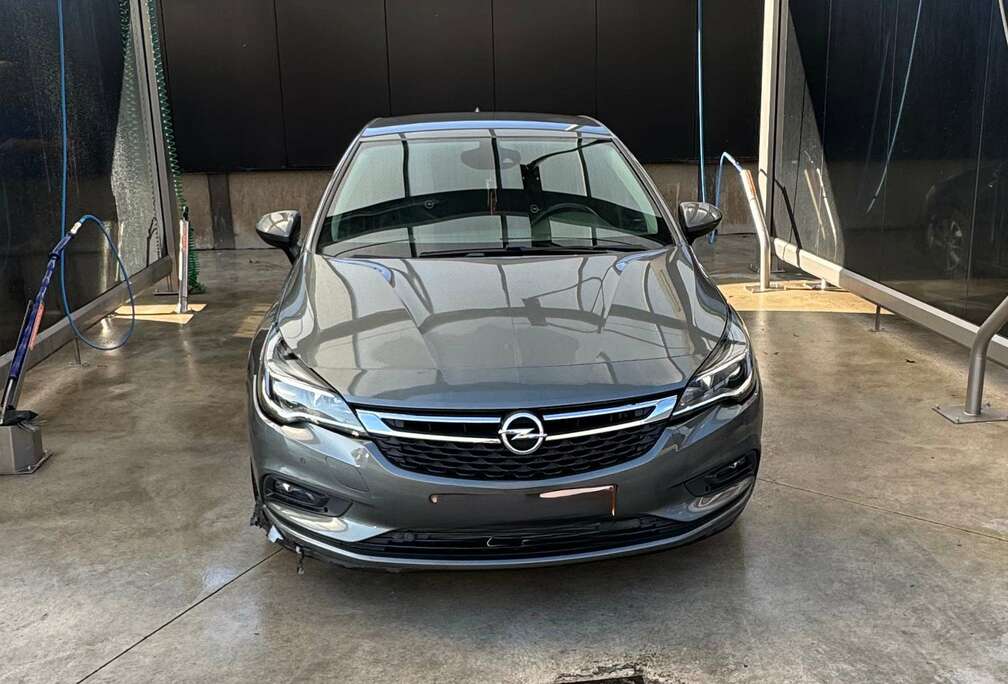 Opel Astra 1.6 CDTI Active