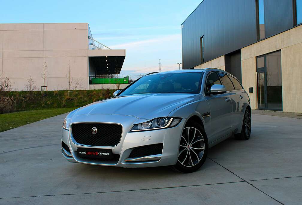 Jaguar 2.0d sport * Automaat *Pano Dak *Camera *CarPlay