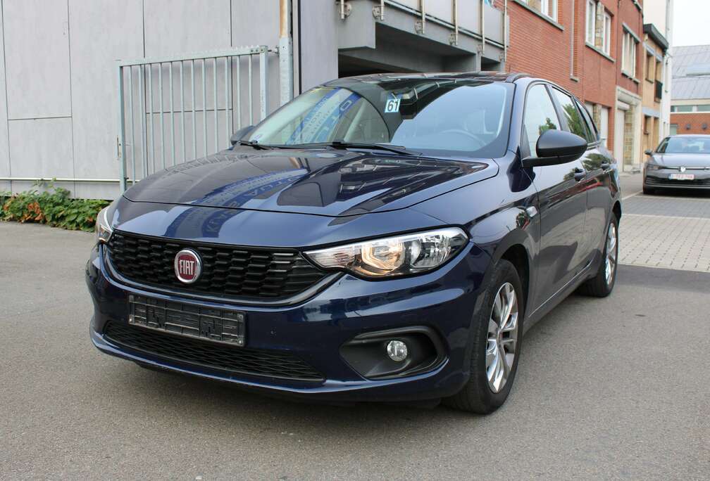 Fiat SW 1.4i+NAVIGATION+SIEGES CHAUFFANTS+