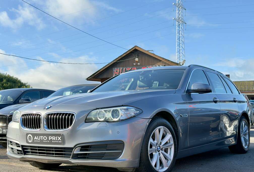 BMW d Touring Navi PDC Cuir Face Lift Euro 6b Carnet