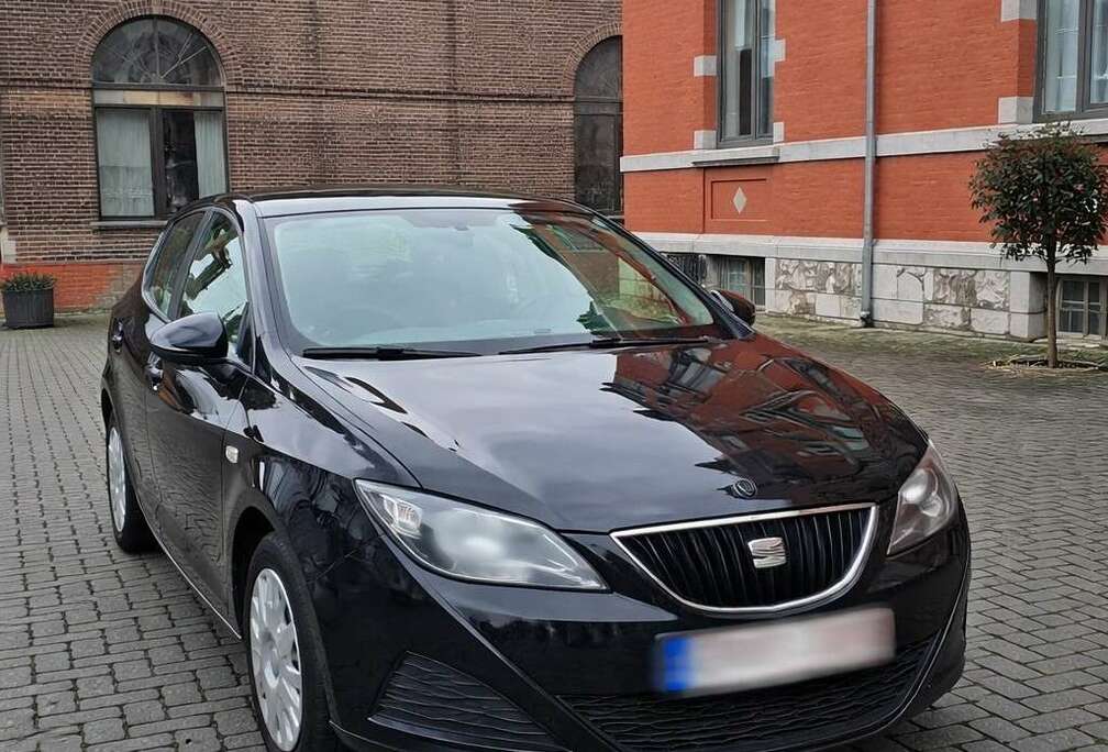 SEAT SEAT Ibiza 1.2i 12V  70cv  Essence  2009  Prêt