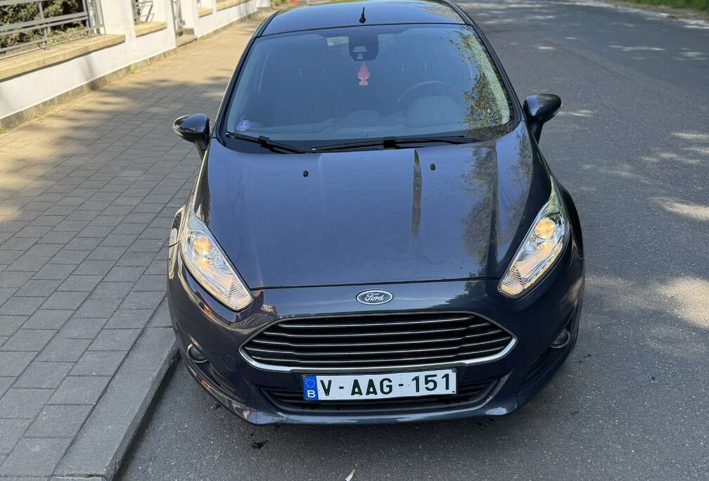 Ford 1.0 EcoBoost Titanium S/S