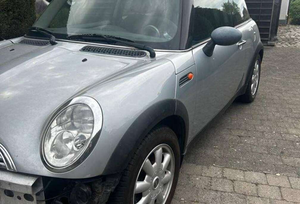 MINI Mini 1.6i 16v One