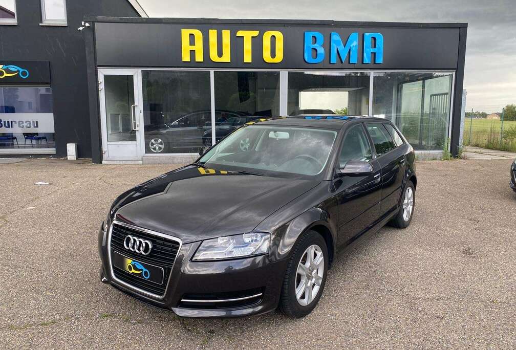 Audi A3 Sportback 1.6 TDi e Attraction Start/Stop DPF