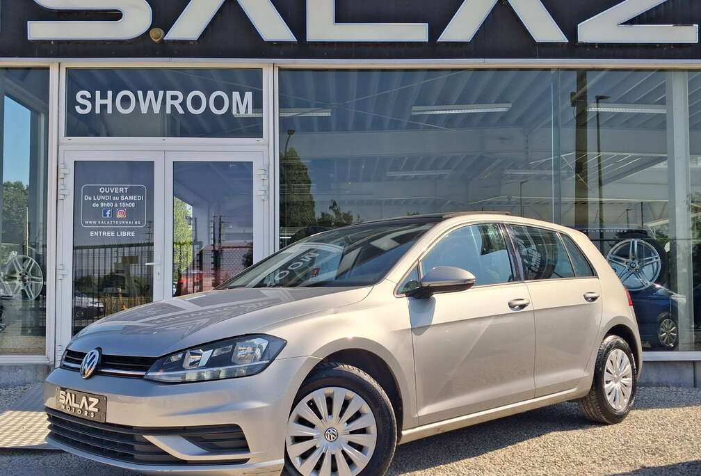 Volkswagen Golf 1.0 TSI BMT Trendline / TOIT OUVRANT / CARPLAY / CLIM / GARANTIE