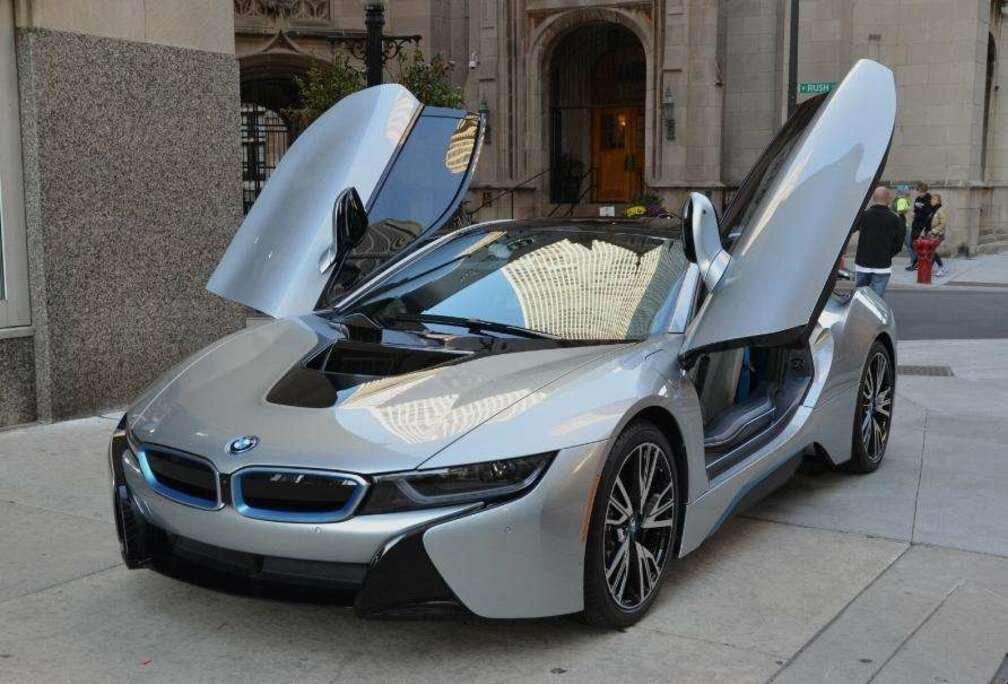BMW i8