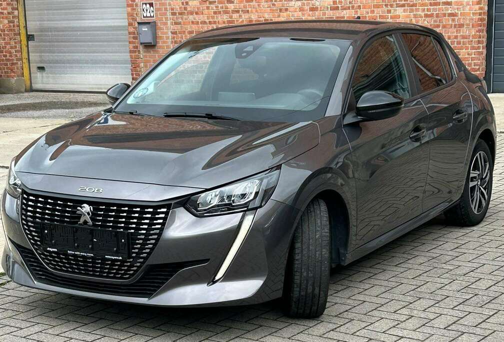 Peugeot 208 1.2i PureTech Active (EU6.4)