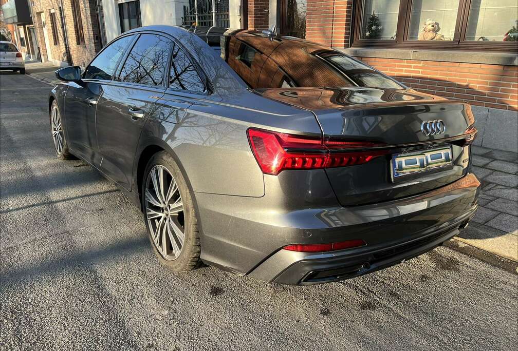 Audi PHEV 50 TFSI e Quattro Sport S tronic