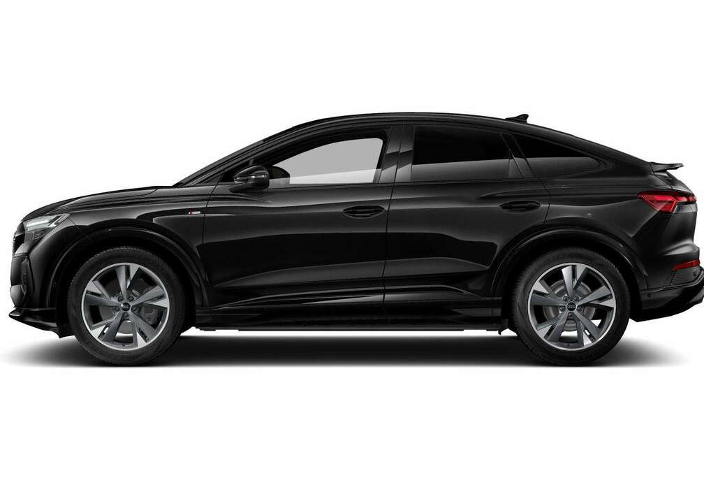 Audi Q4 e-Tron 82 kWh 45 Corporate S