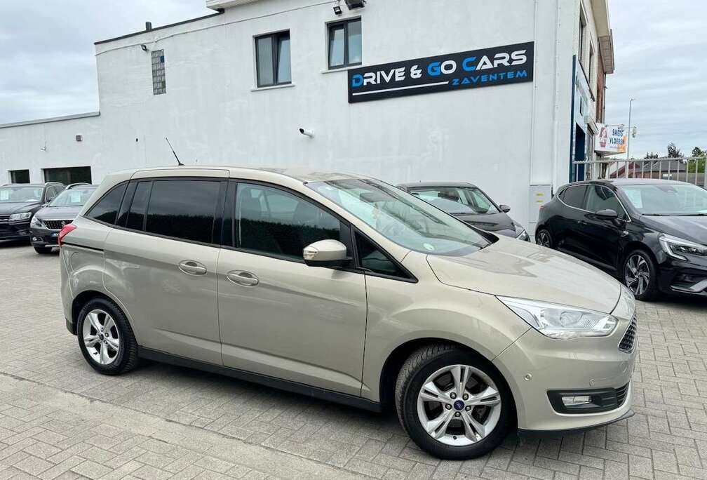 Ford Grand C-Max 1.5 TDCi Titanium * 1 JAAR GARANTIE *