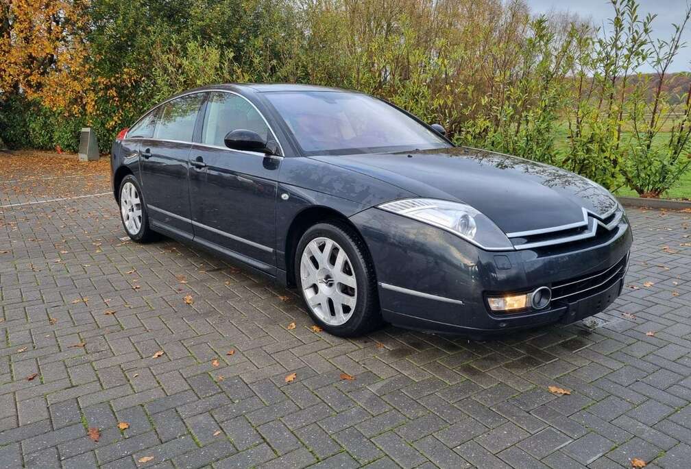 Citroen 2.7 HDi V6 FULL OPTION CARNET COMPLET