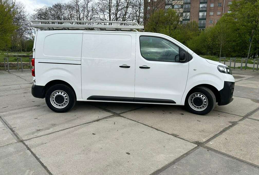 Opel 2.0 D Cargo M EHZ INNOVATION