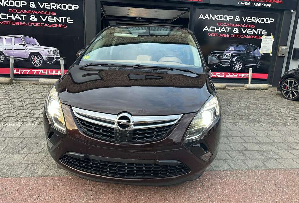 Opel 2.0 CDTi Cosmo Dedign  Panorama Navi Sport Automat