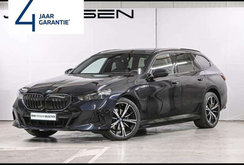 BMW 530e touring
