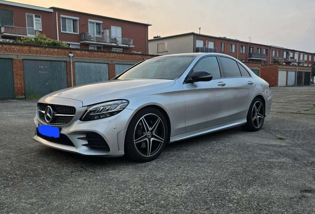 Mercedes-Benz AMG Line