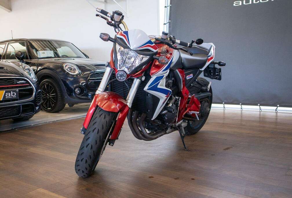 Honda CB1000R