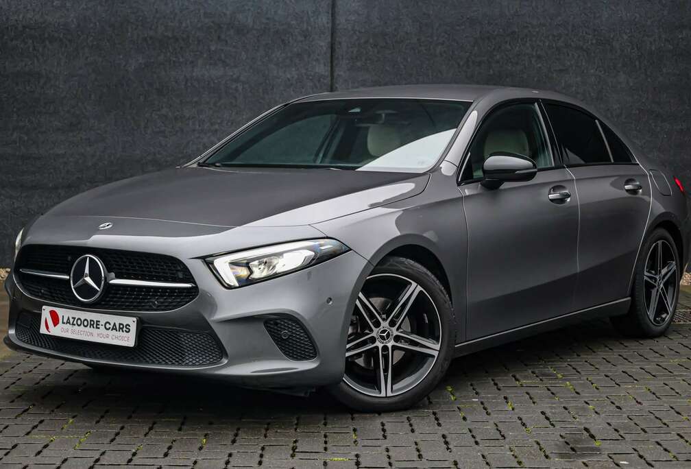 Mercedes-Benz Edition 2021-Carplay-Leer Interieur