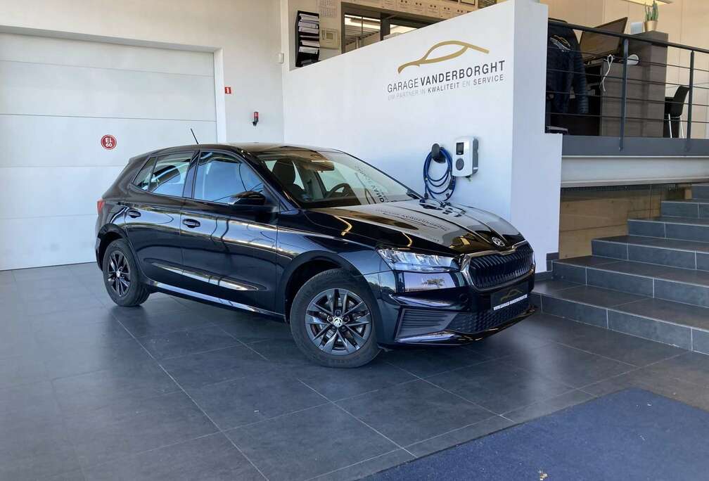 Skoda 1.0TSI BENZINE  AUTOMAAT MET SLECHTS 17000KM!!!!!