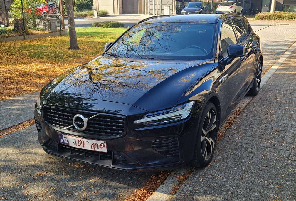 Volvo V60 2.0 T6 AWD PHEV R-Design