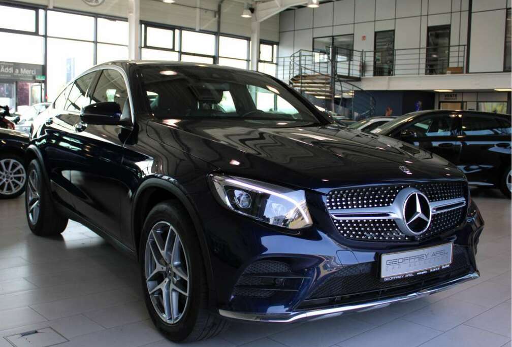 Mercedes-Benz 4 MATIC COUPE AMG LINE PANO CUIR NAVI 1 HAND