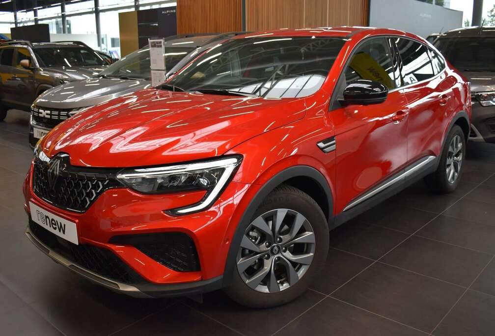 Renault E-Tech full hybrid Techno / Valckenier Gent