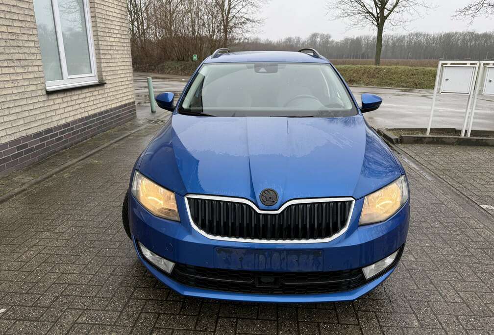 Skoda Octavia SW 1.6 CR TDi Ambition