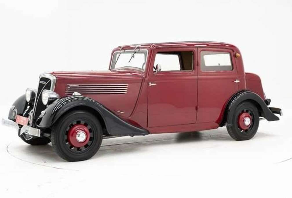 Oldtimer Berliet Dauphine 11 CV VIRL \'34 CH42543