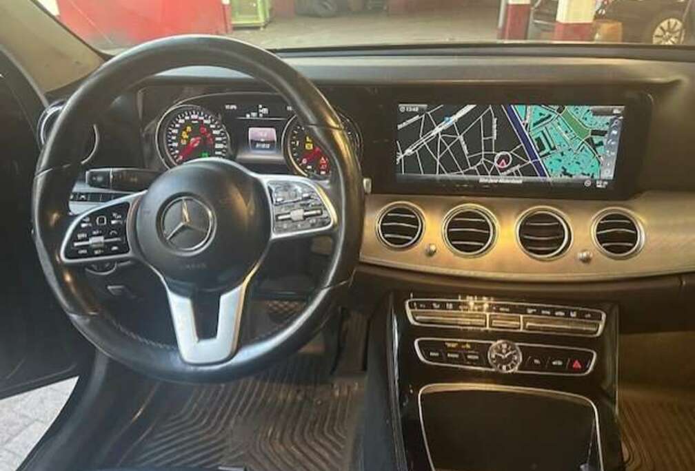 Mercedes-Benz E 200 d Business Solution (EU6d-TEMP)