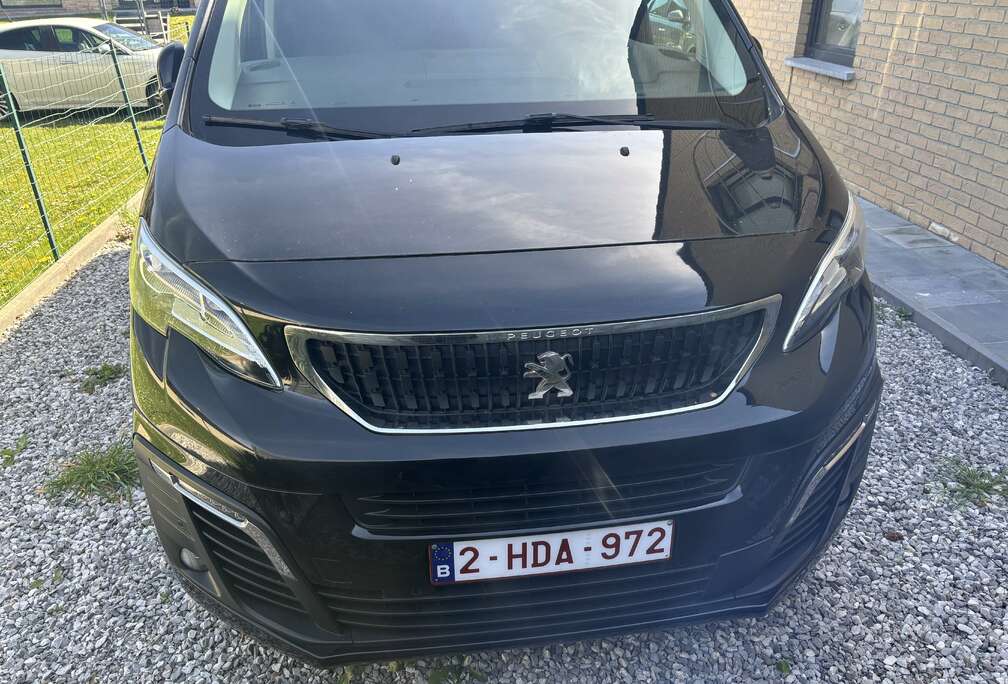 Peugeot 2.0 BlueHDi L1 Compact Premium Pack S&S