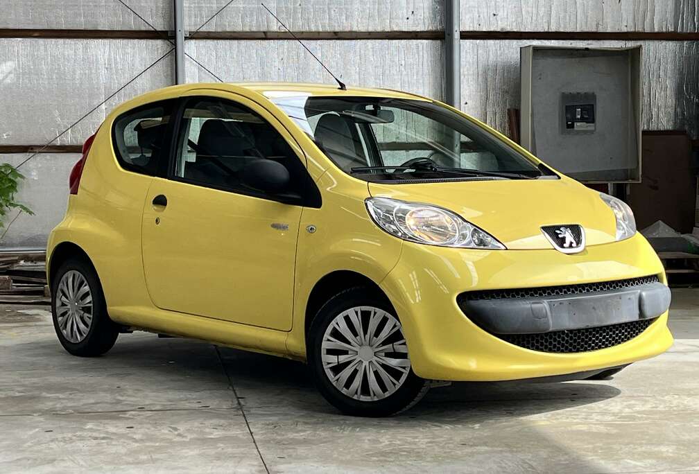 Peugeot 70 Petit Filou - 60.622KM - 1.0i -ESSENCE
