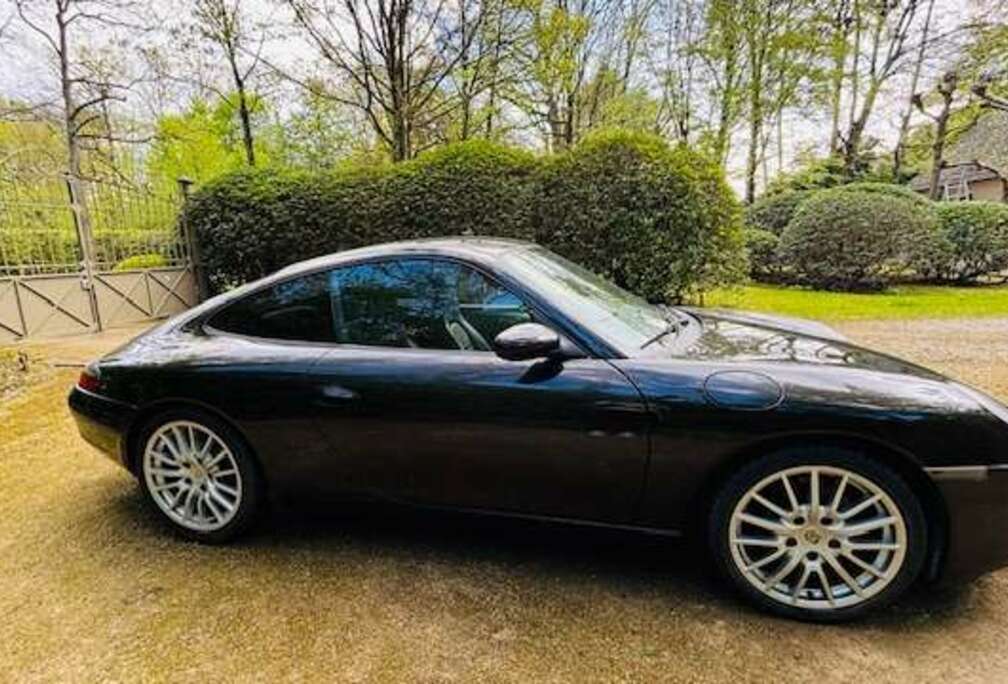 Porsche 3.6i Tiptronic