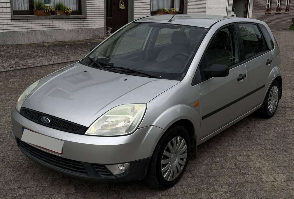 Ford 1.3i Ambiente