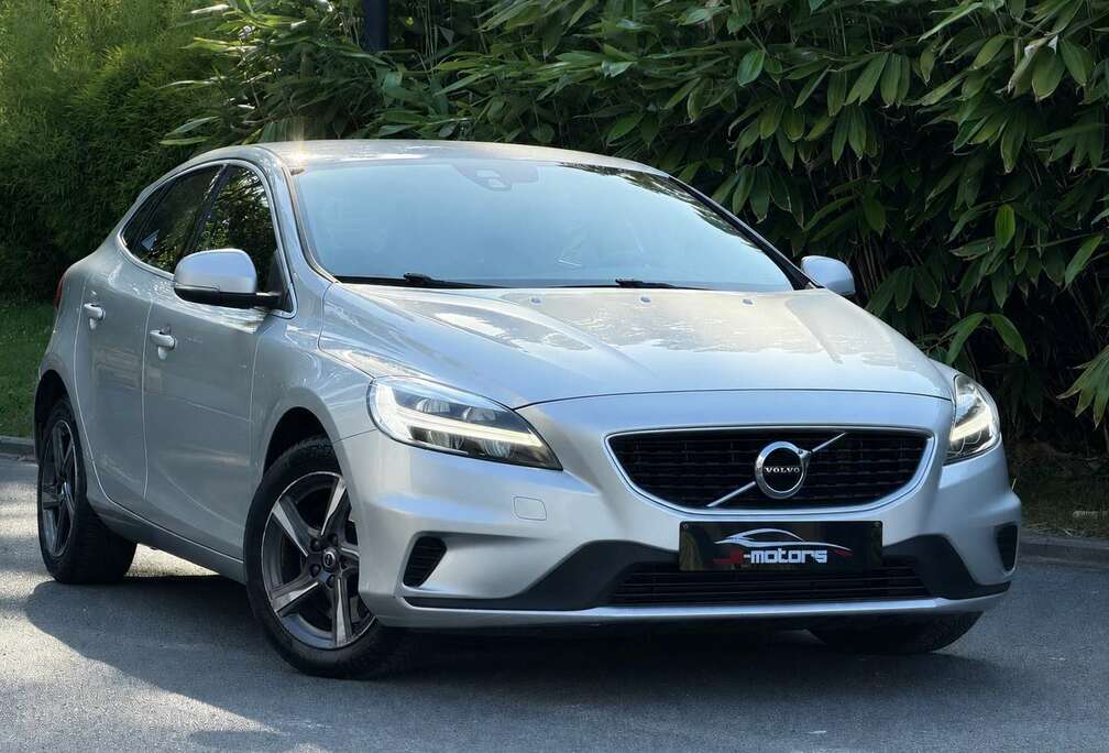 Volvo 2.0  R-DESIGN  AUTO  CARNET