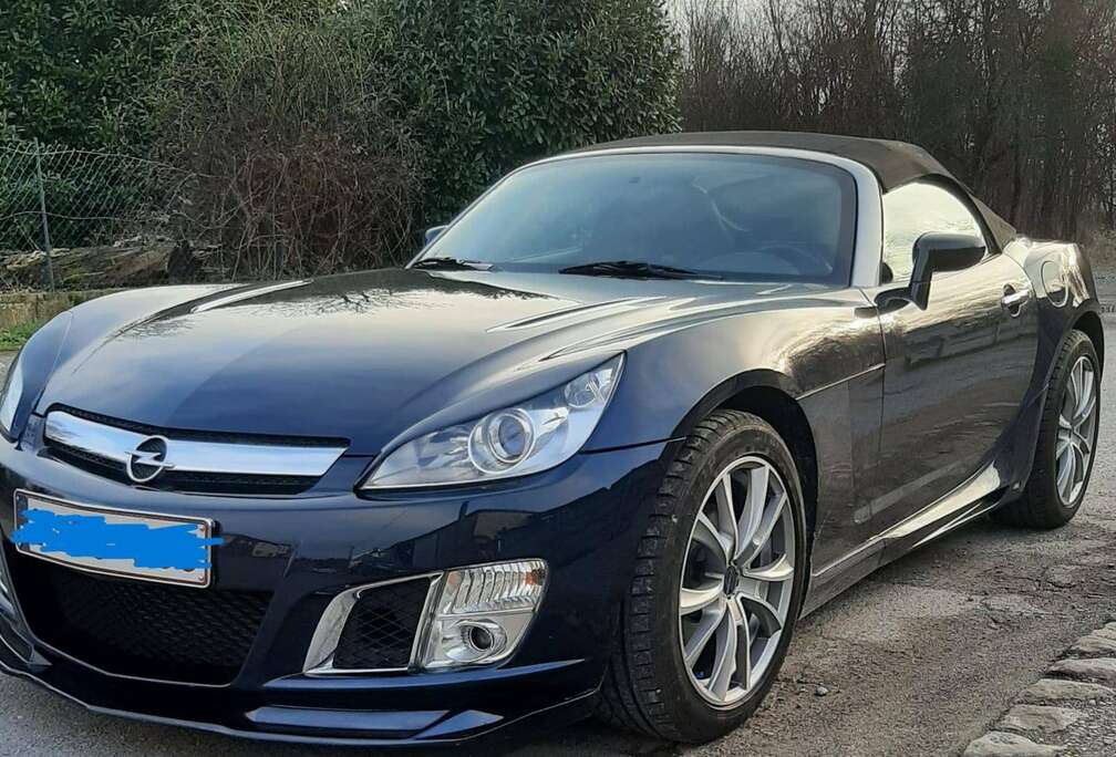 Opel GT 2.0 Turbo