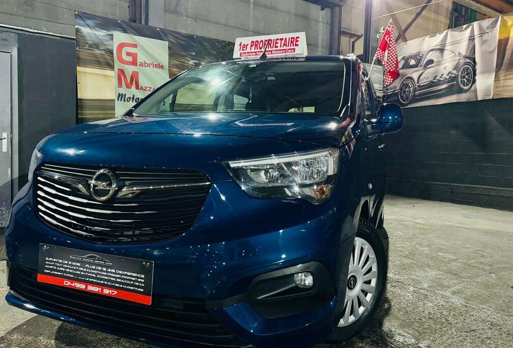 Opel 1.2T GPS - Airco - Camera - Double portes lat