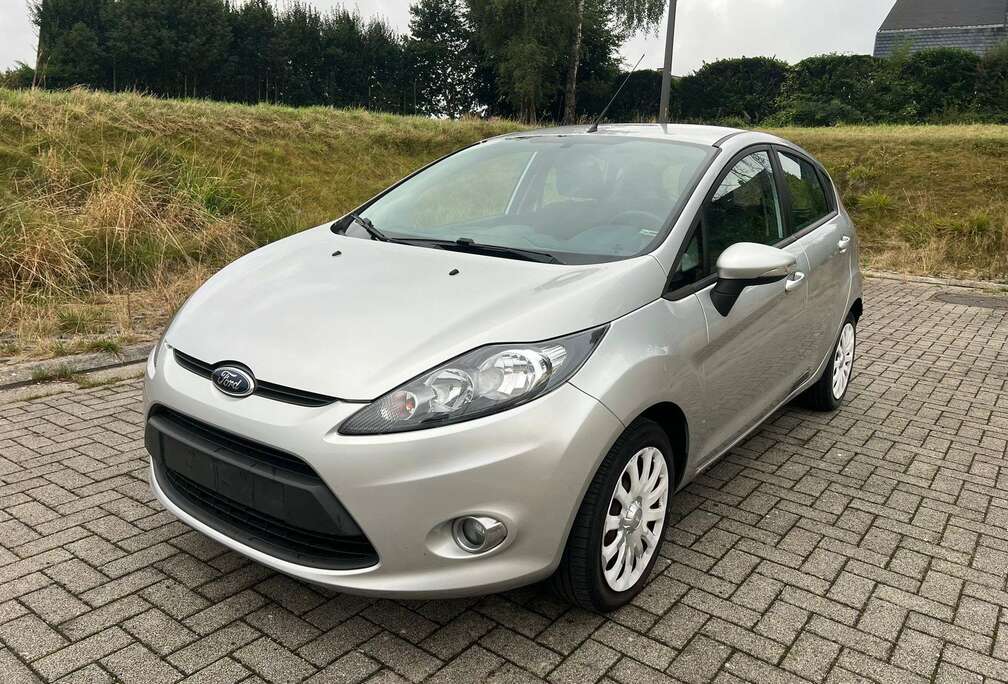 Ford 1.25i Ambiente