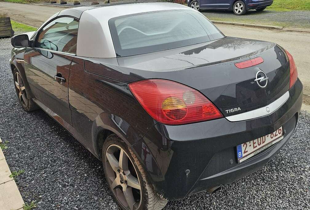 Opel Twintop 1.4i XEP 16v Linea Rossa