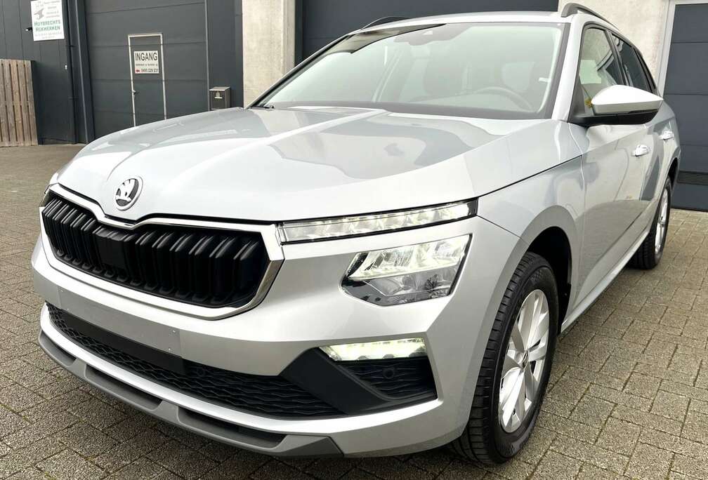 Skoda TSI Corporate DSG 2025*NAVI*CAMERA*APP*NIEUWSTAAT