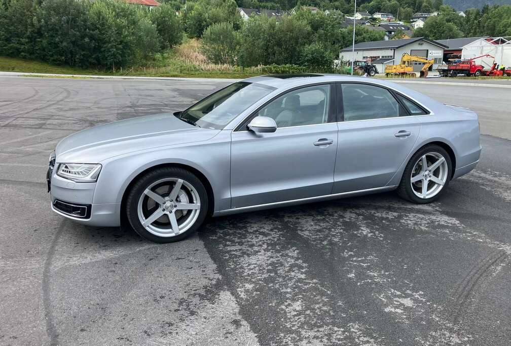 Audi A8 3.0 TDi V6 Quattro Tiptronic