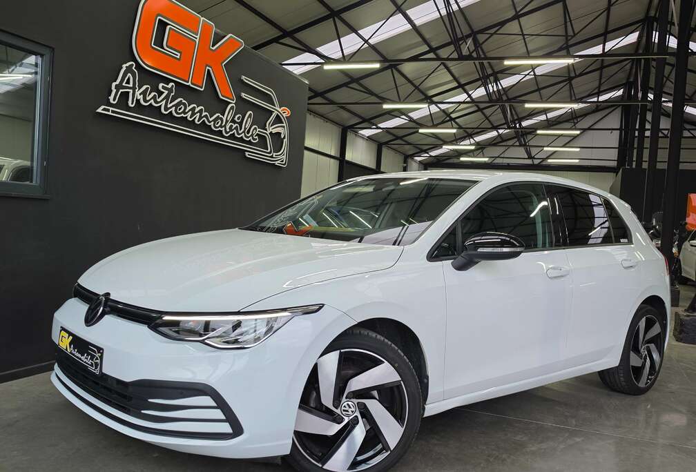 Volkswagen Golf 1.0 eTSI Life OPF DSG